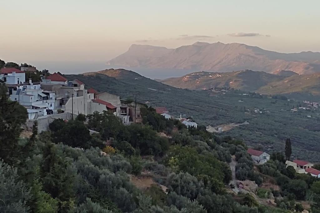 Vasiliki'S Residence Amazing View Kíssamos Esterno foto
